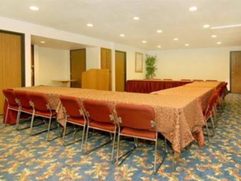 Comfort Inn & Suites Albuquerque Downtown Létesítmények fotó